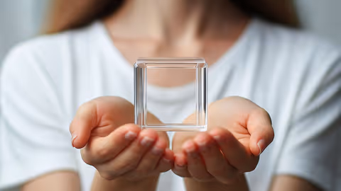 An invisible gadget